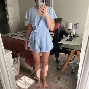 American Threads light blue romper size small